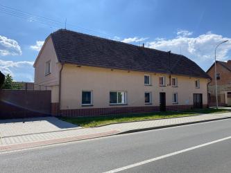 Prodáme rodinný dům s garáží a zahradou ve Vraclavi u Vys. Mýta