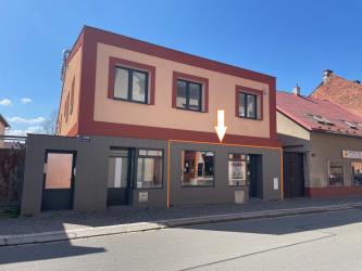 Pronájem nových nebytových prostor v centru Chocně