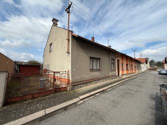 Prodáme RD se zahradou a garáží v Chocni