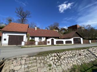 Prodáme rodinný dům s garáží a zahradou v Dolní Sloupnici.